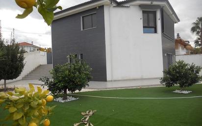 Vista exterior de Casa o xalet de lloguer en Gójar amb Aire condicionat, Terrassa i Piscina