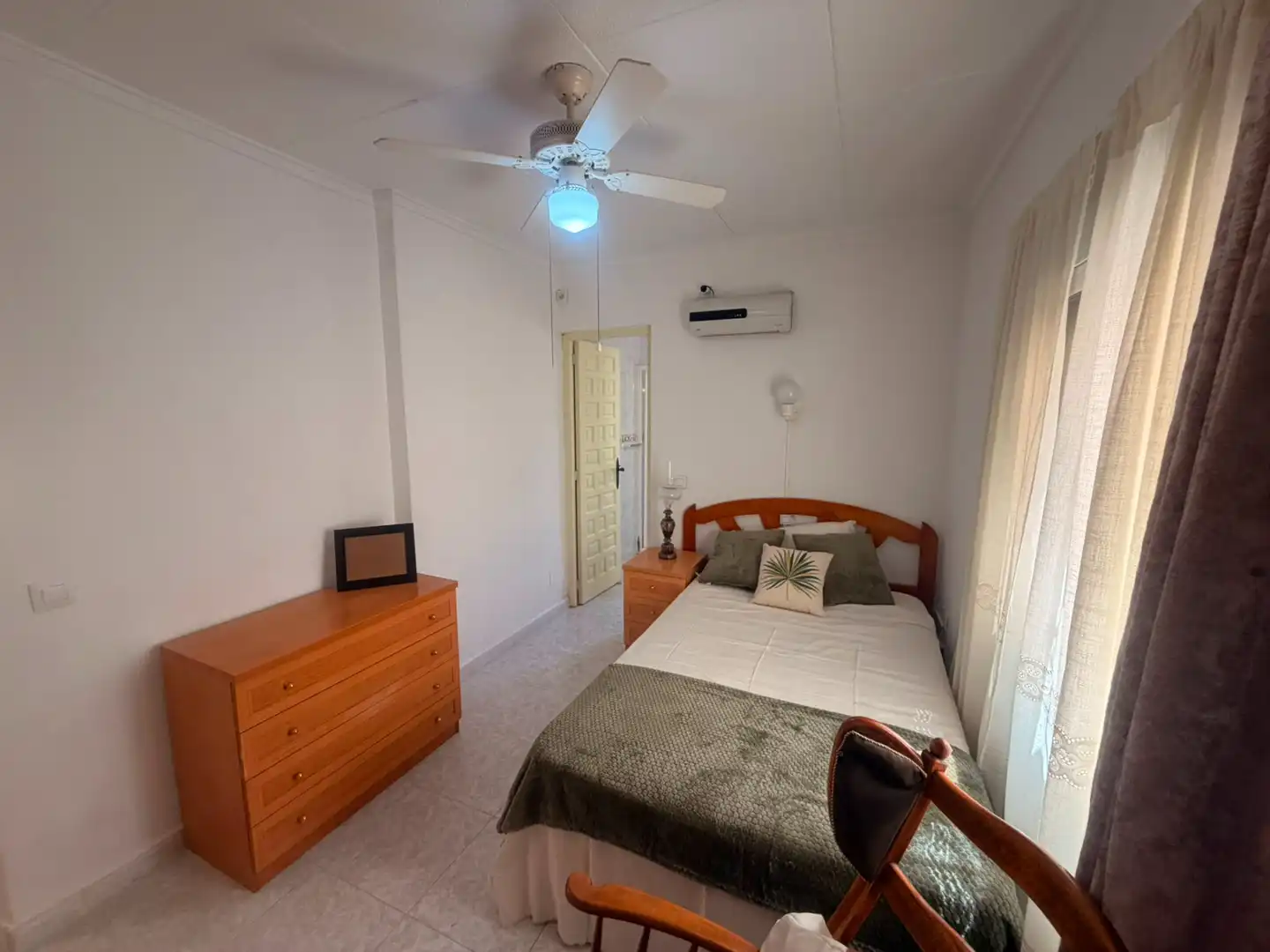 Habitación de Casa o chalet en venta en San Fulgencio con Aire acondicionado, Calefacción y Jardín privado