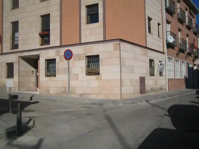 Vista exterior de Apartamento de alquiler en San Agustín del Guadalix con Calefacción, Horno y Lavadora