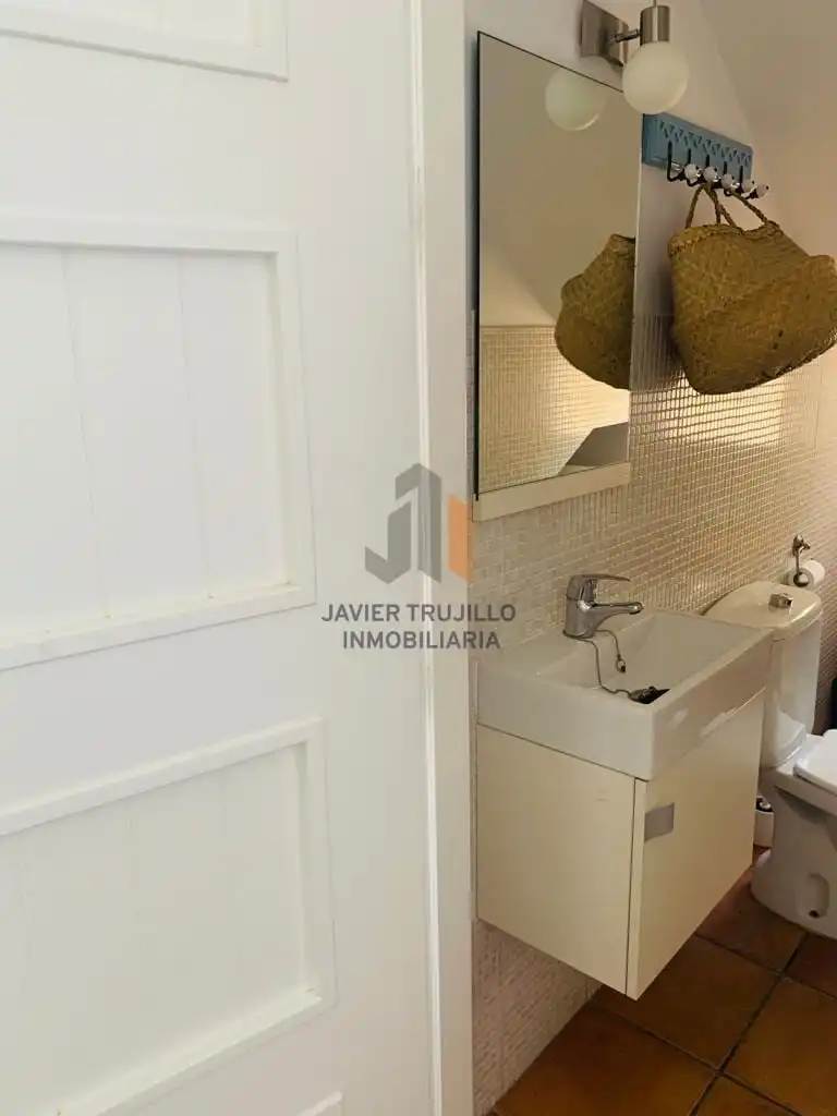 Casa rústica con piscina en venta en Iznate, imagen 3
