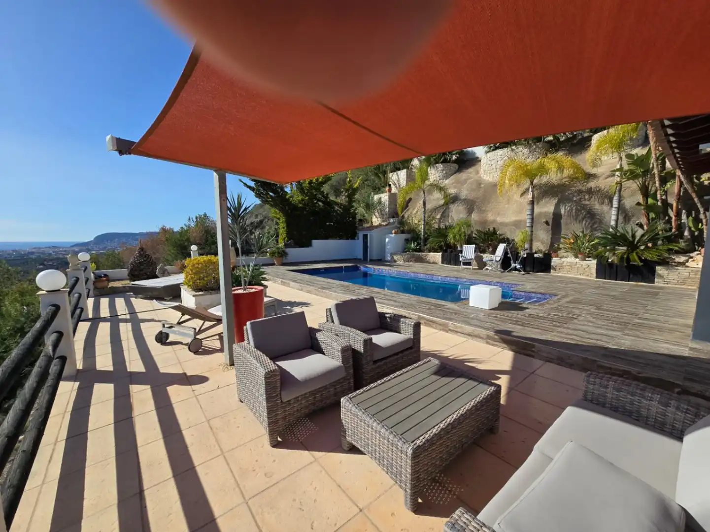 Terraza de Casa o chalet en venta en Calpe / Calp con Aire acondicionado, Calefacción y Jardín privado