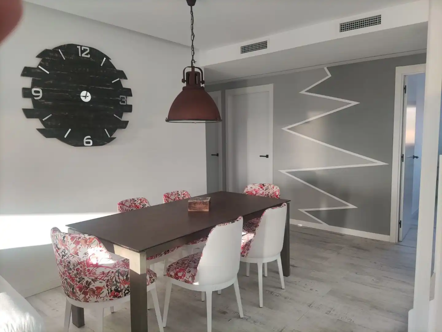 Duplex avec piscine à vendre à Av la collada 106