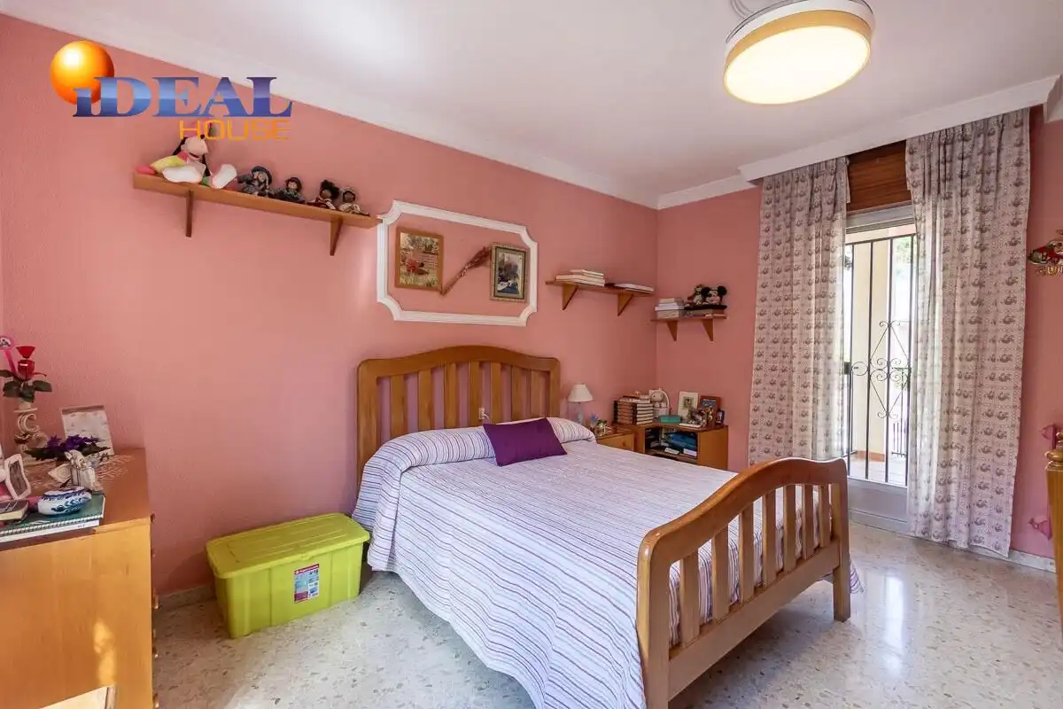 Villa mit Pool zum Verkauf in Pinos Genil, imagen 15