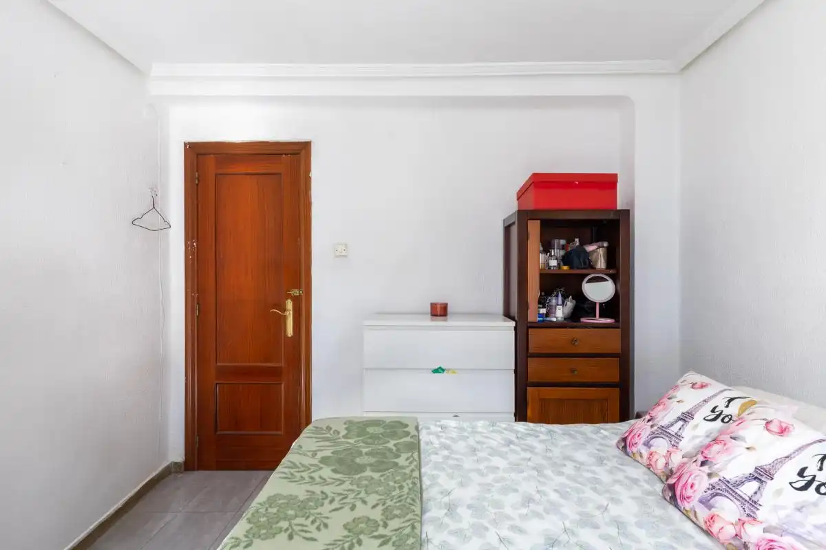 Habitación de Piso en venta en Alaquàs con Aire acondicionado, Calefacción y Amueblado