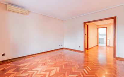 Flat for sale in Calle Orgaz, Comillas