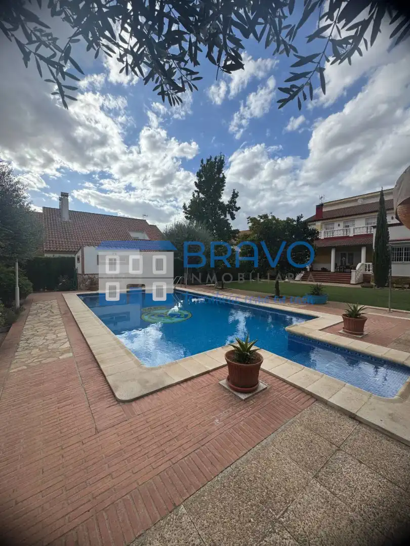Detached house with terrace for sale in Don Benito, imagen 6