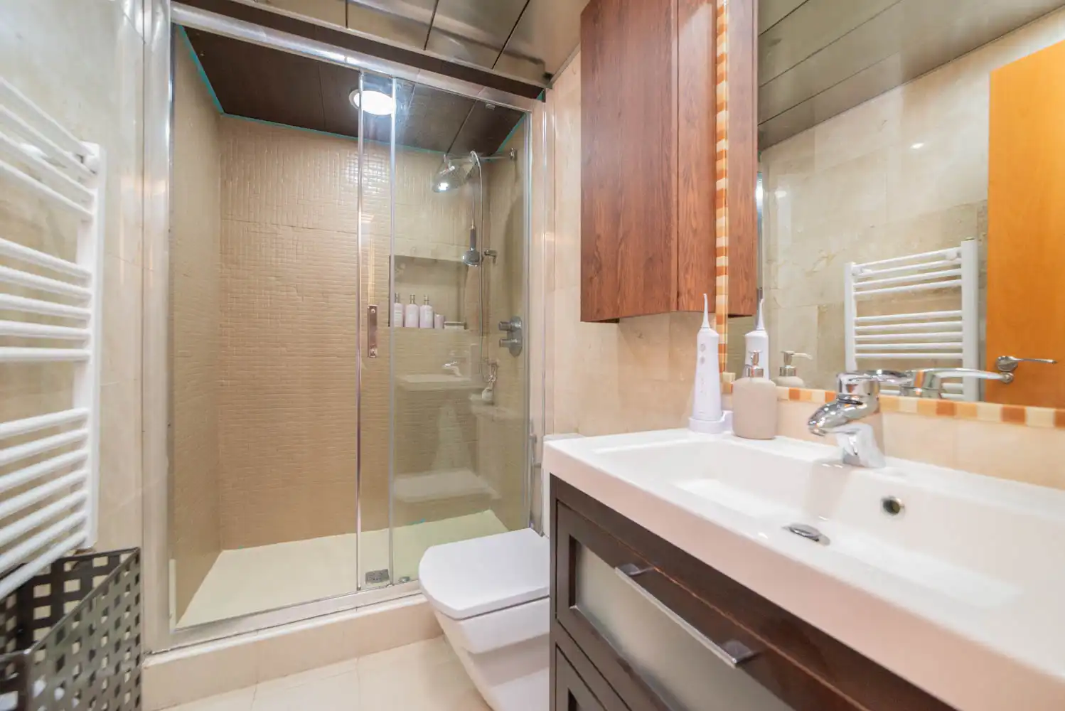 Bathroom of Duplexes for sale in Illescas  with Air Conditioner, Heating and Oven