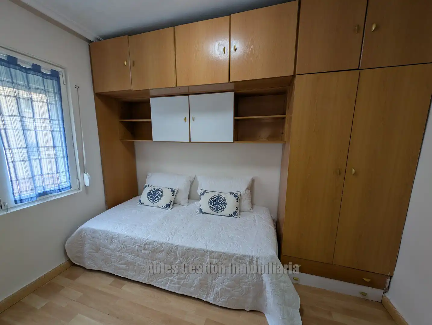 Schlafzimmer von Wohnung zum Verkauf in Oviedo  mit Möbliert