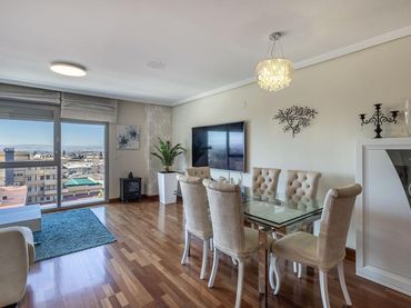 Wohnung mit Aufzug zum Verkauf in Calle Arabial 34