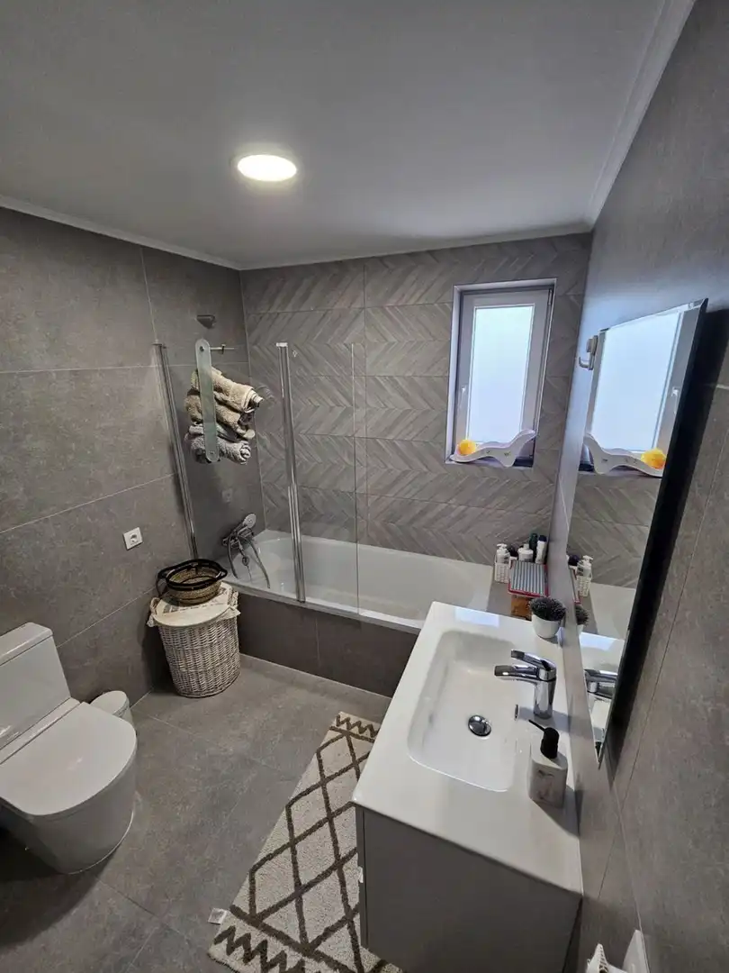 Bany de Casa o xalet en venda en Almazora / Almassora amb Aire condicionat, Terrassa i Traster
