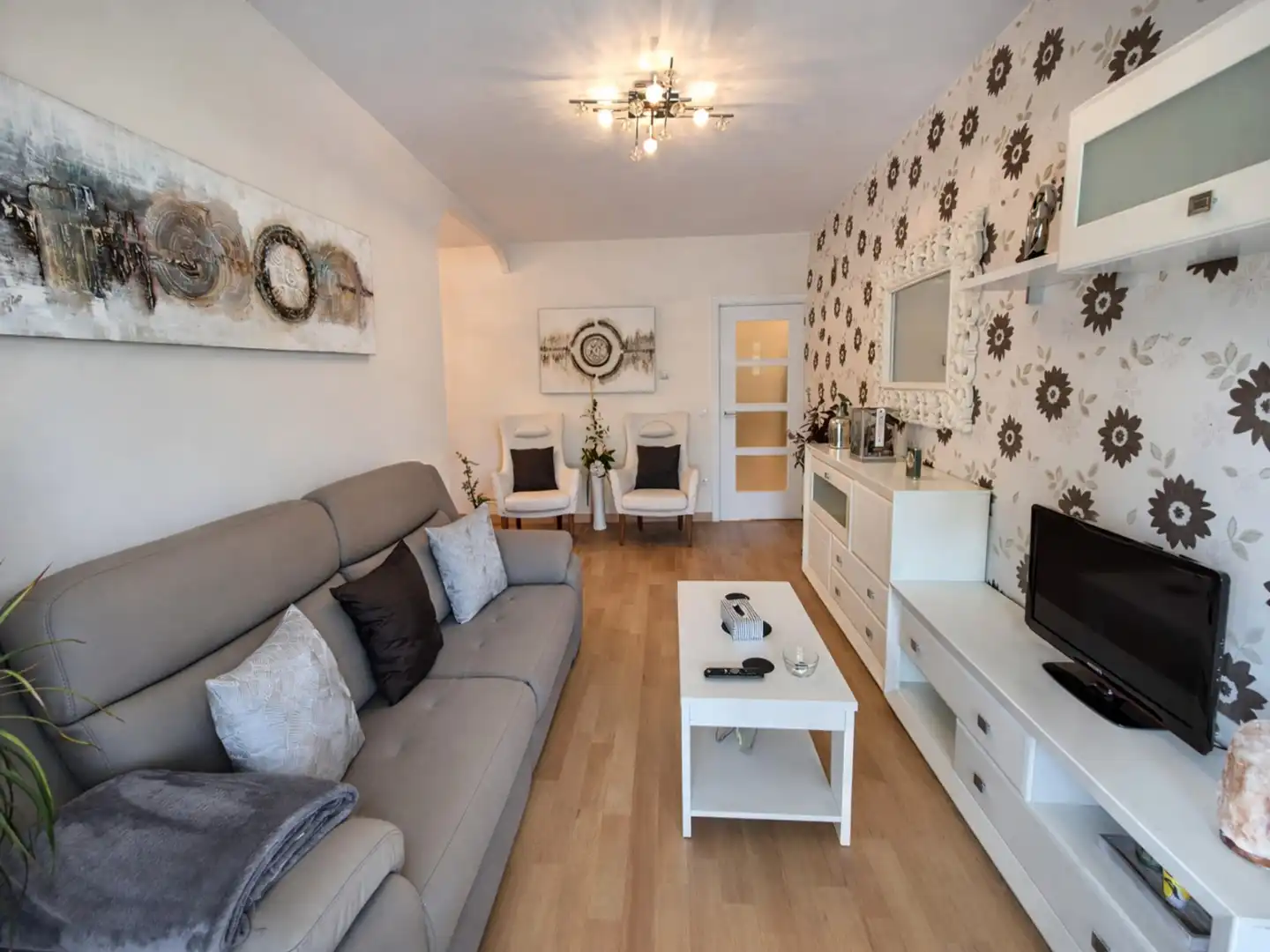 Sala de estar de Piso en venta en Sabadell con Calefacción, Parquet y Amueblado