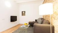 Living room of Flat for sale in  Barcelona Capital  with Air Conditioner, Heating and Balcony