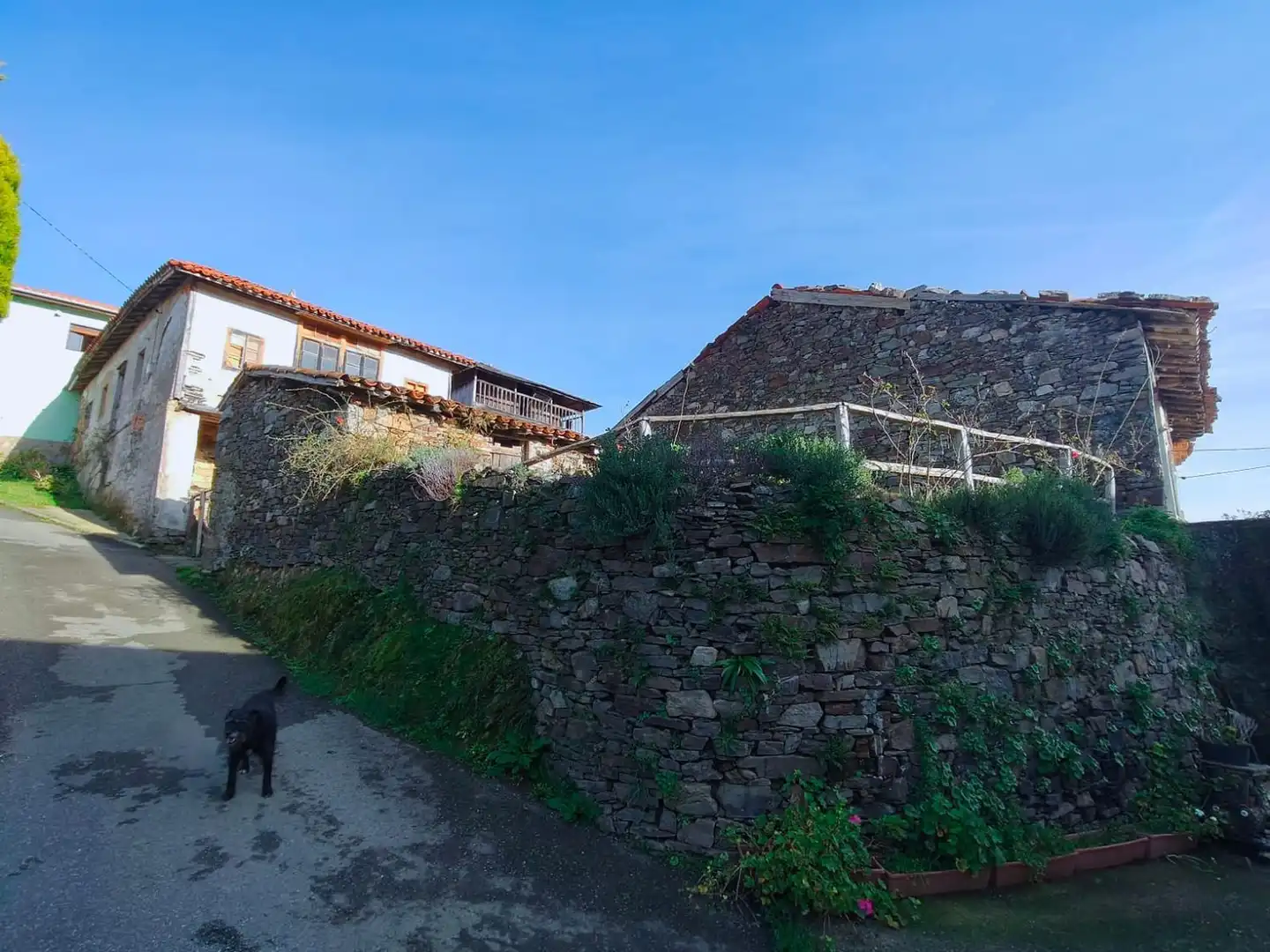 Vista exterior de Casa o chalet en venta en Valdés - Luarca con Terraza, Trastero y Piscina