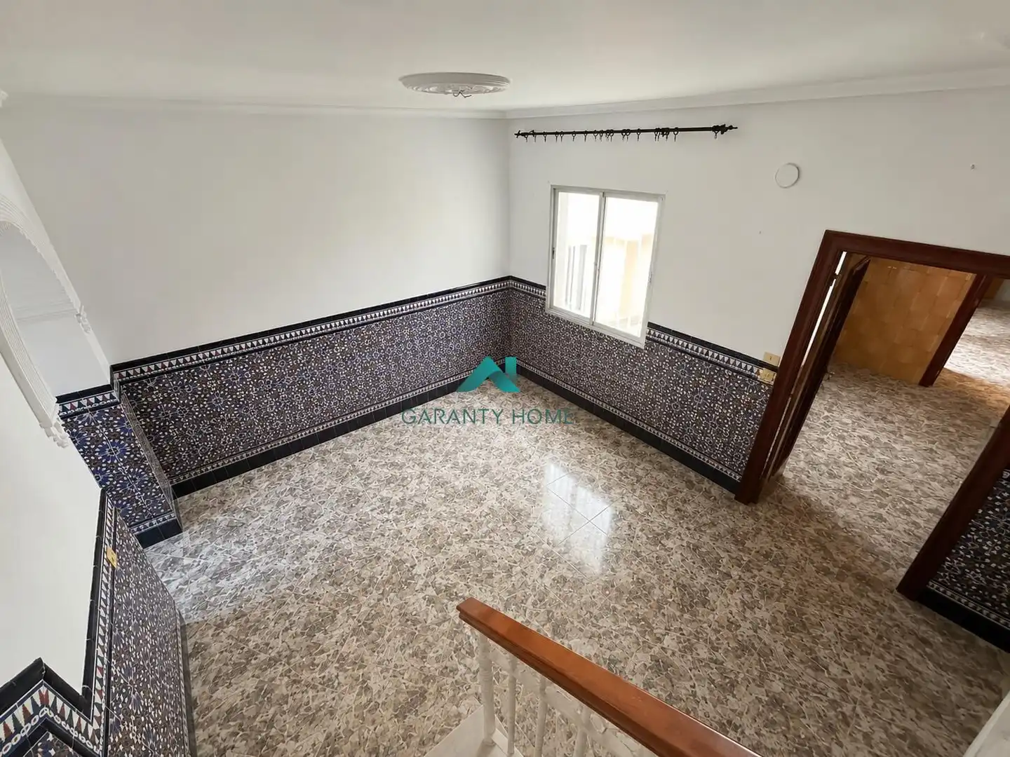 Houses for sale in Jamilena  with Air Conditioner, Terrace and Balcony