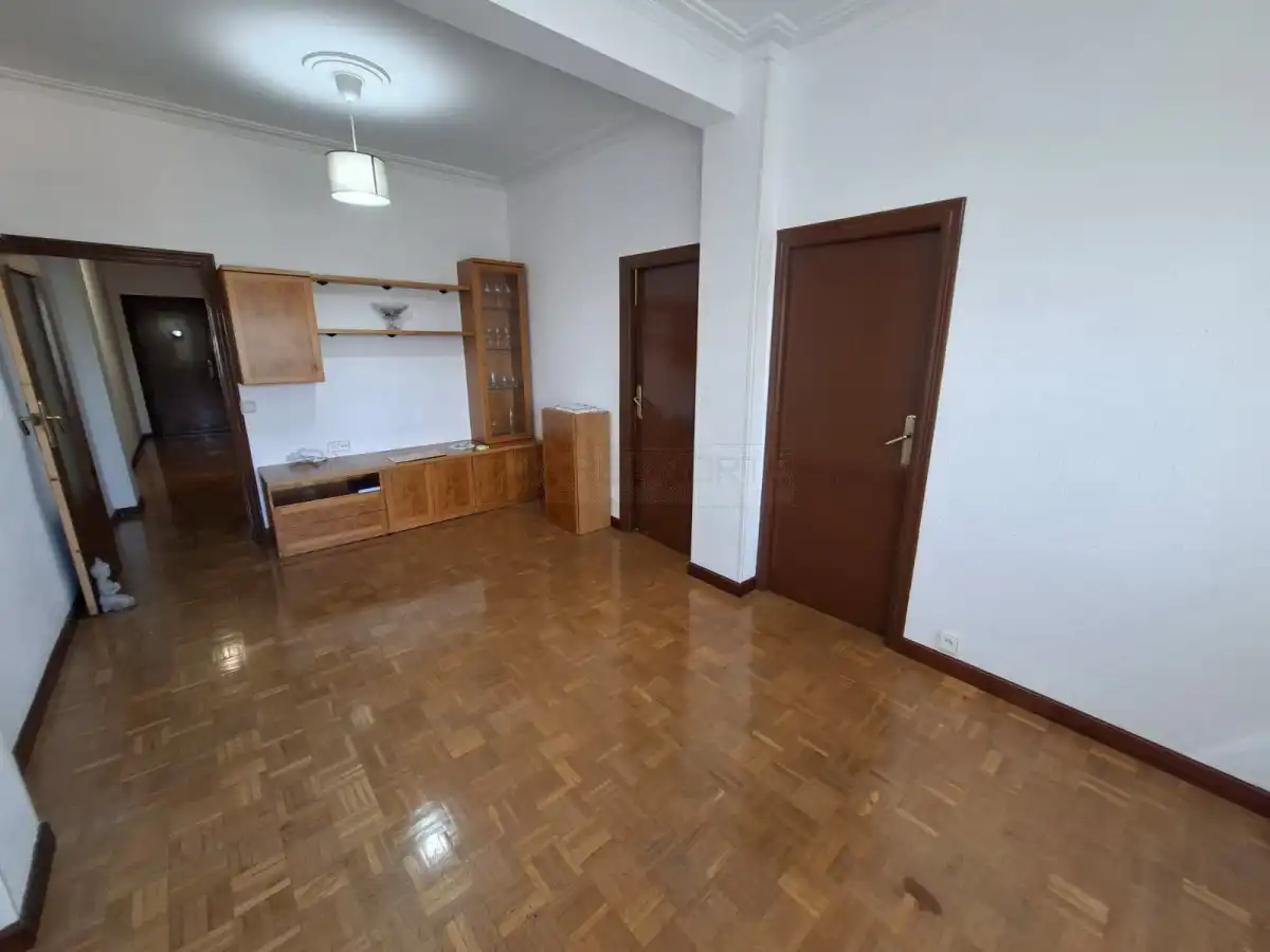 Habitación de Piso en venta en Vitoria - Gasteiz con Calefacción, Parquet y Terraza