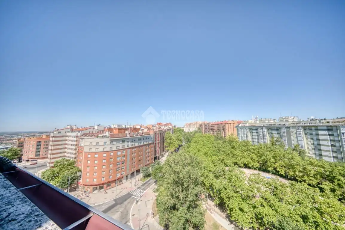 Außenansicht von Wohnung zum Verkauf in Valladolid mit Heizung und Terrasse