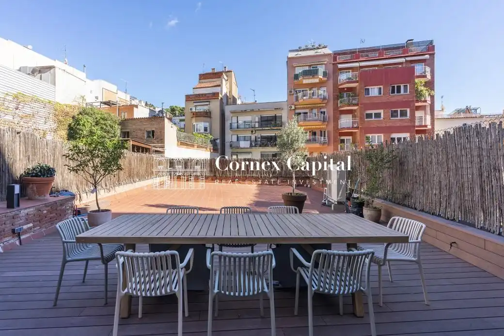 Terraza de Piso en venta en Barcelona con Aire acondicionado, Terraza y Trastero