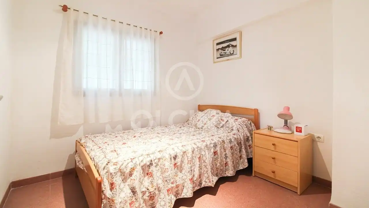 Habitación de Finca rústica en venta en Onil con Aire acondicionado y Terraza