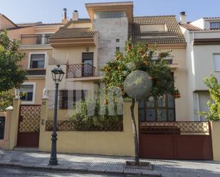 Exterior view of House or chalet for sale in  Jaén Capital  with Air Conditioner, Private garden and Terrace