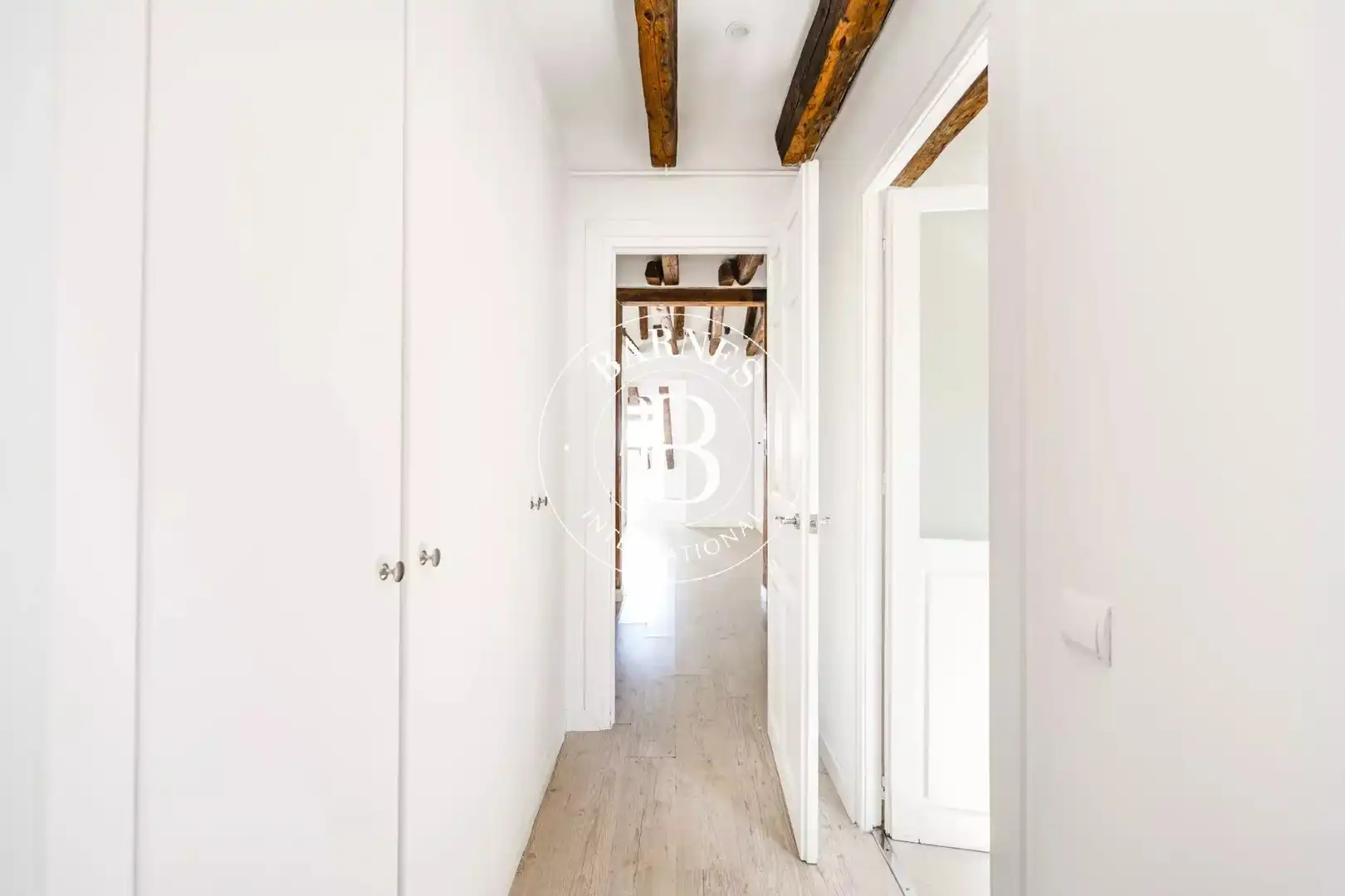 Wohnung zur Miete in Madrid mit Klimaanlage, Heizung und Ofen