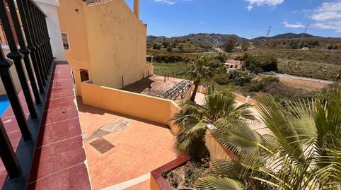 Foto 5 de Casa adosada en venta en Avda Pescia - Ctra de Frigiliana, Nerja