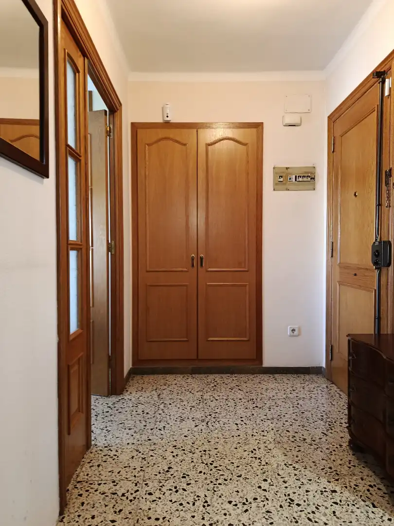 Piso en venta en Girona con Aire acondicionado, Calefacción y Jardín privado