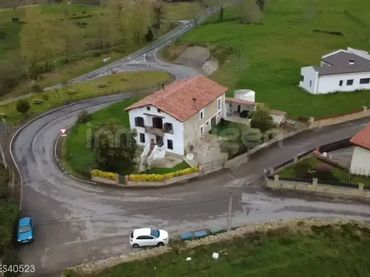 House with garden for sale in Alfoz de Lloredo