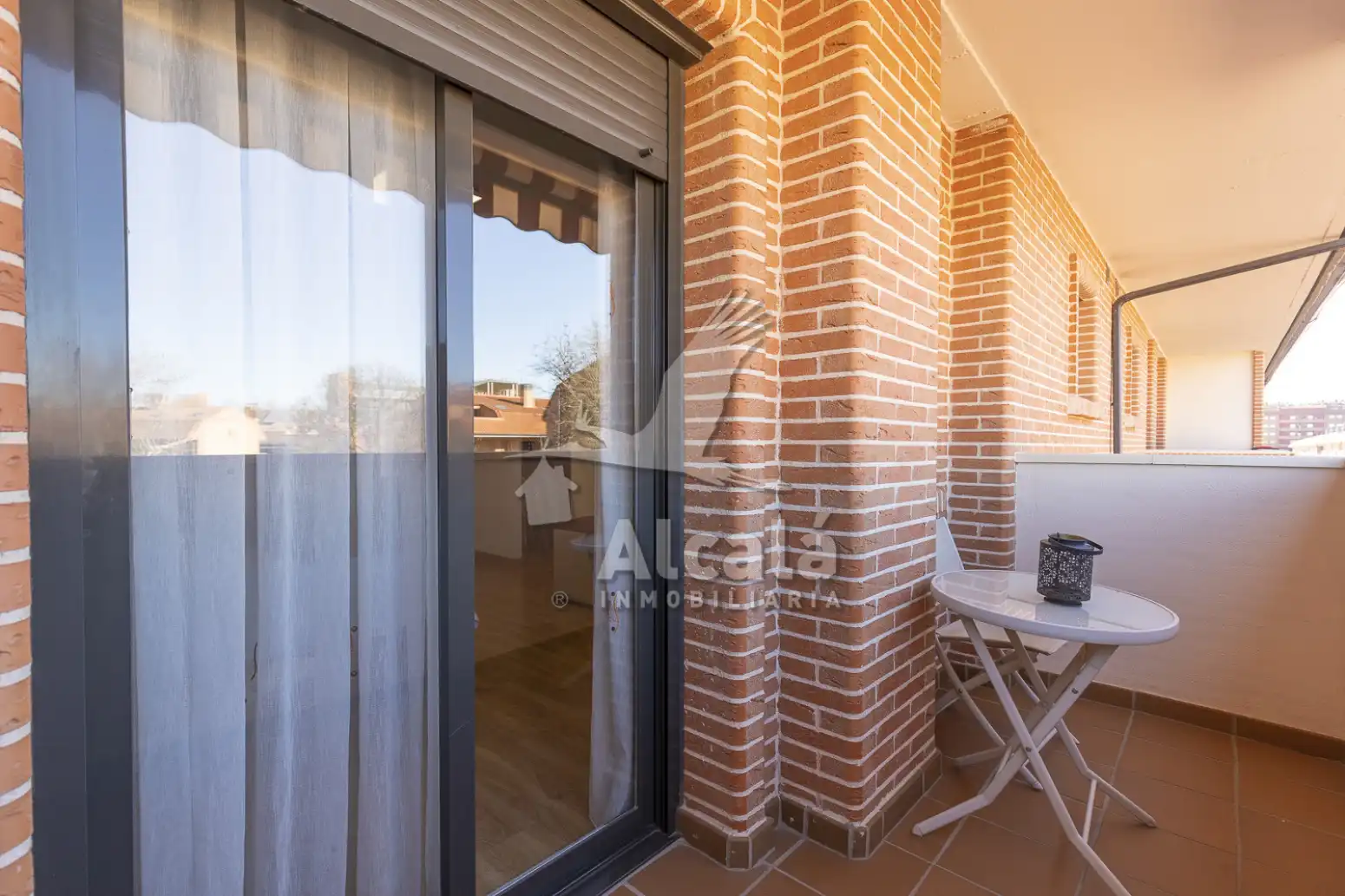 Dormitori de Casa o xalet en venda en Alcalá de Henares amb Aire condicionat, Calefacció i Jardí privat