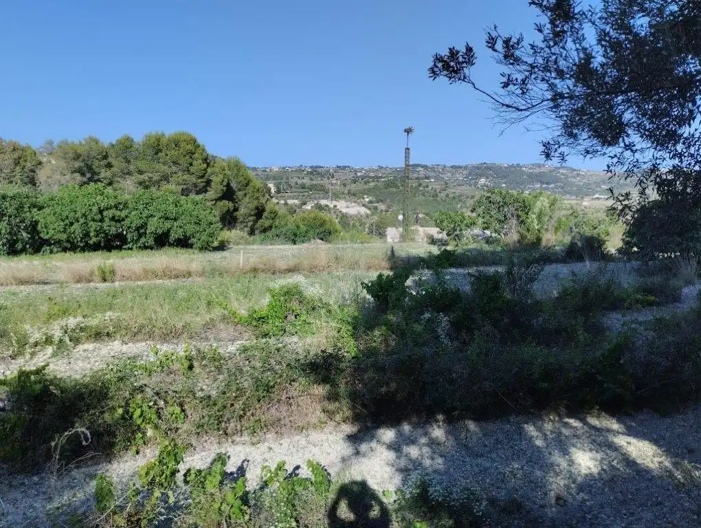 Terreny residencial en venda a Benissa pueblo
