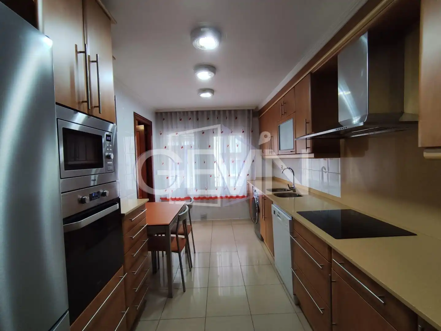 Cocina de Piso en venta en La Llagosta con Calefacción