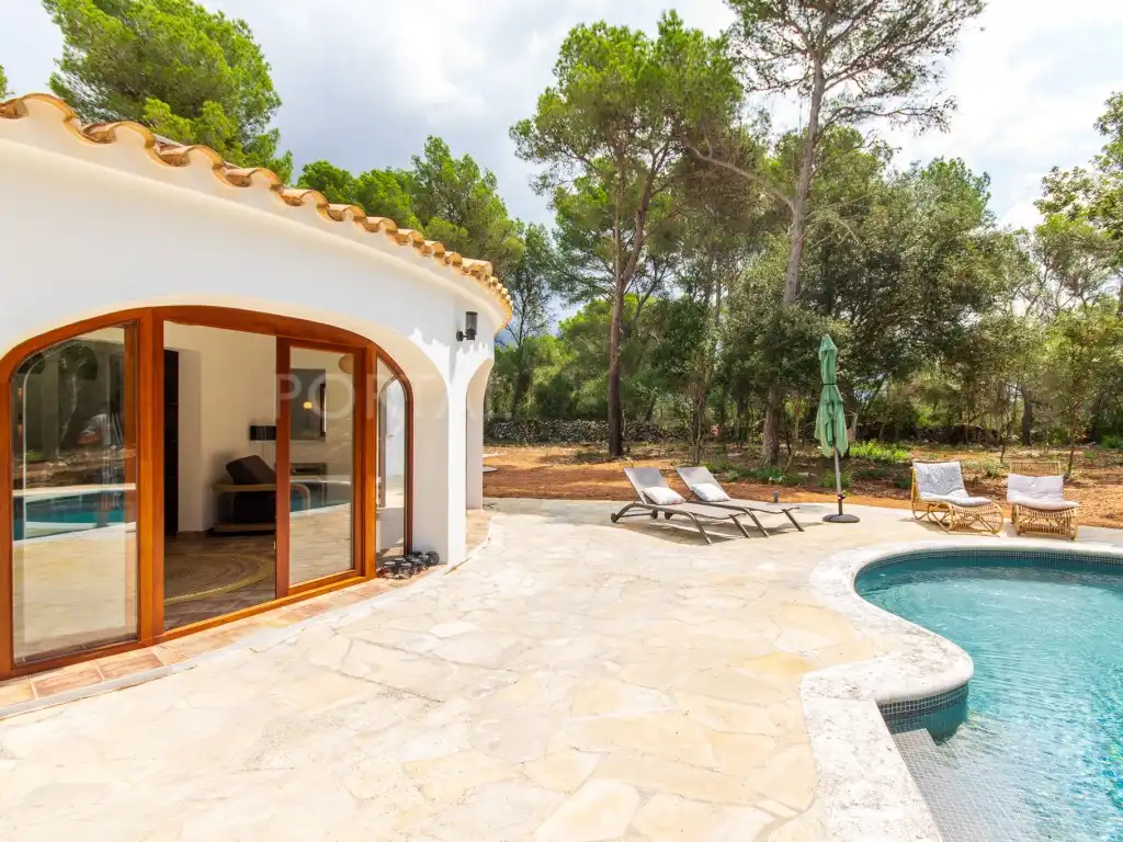 Jardín de Finca rústica en venta en Ferreries con Piscina