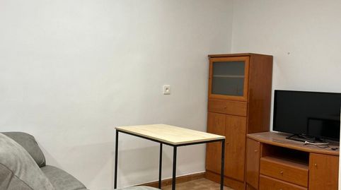 Foto 2 de Pis de lloguer a Avda de Madrid - Pº de la Estación, Jaén Capital