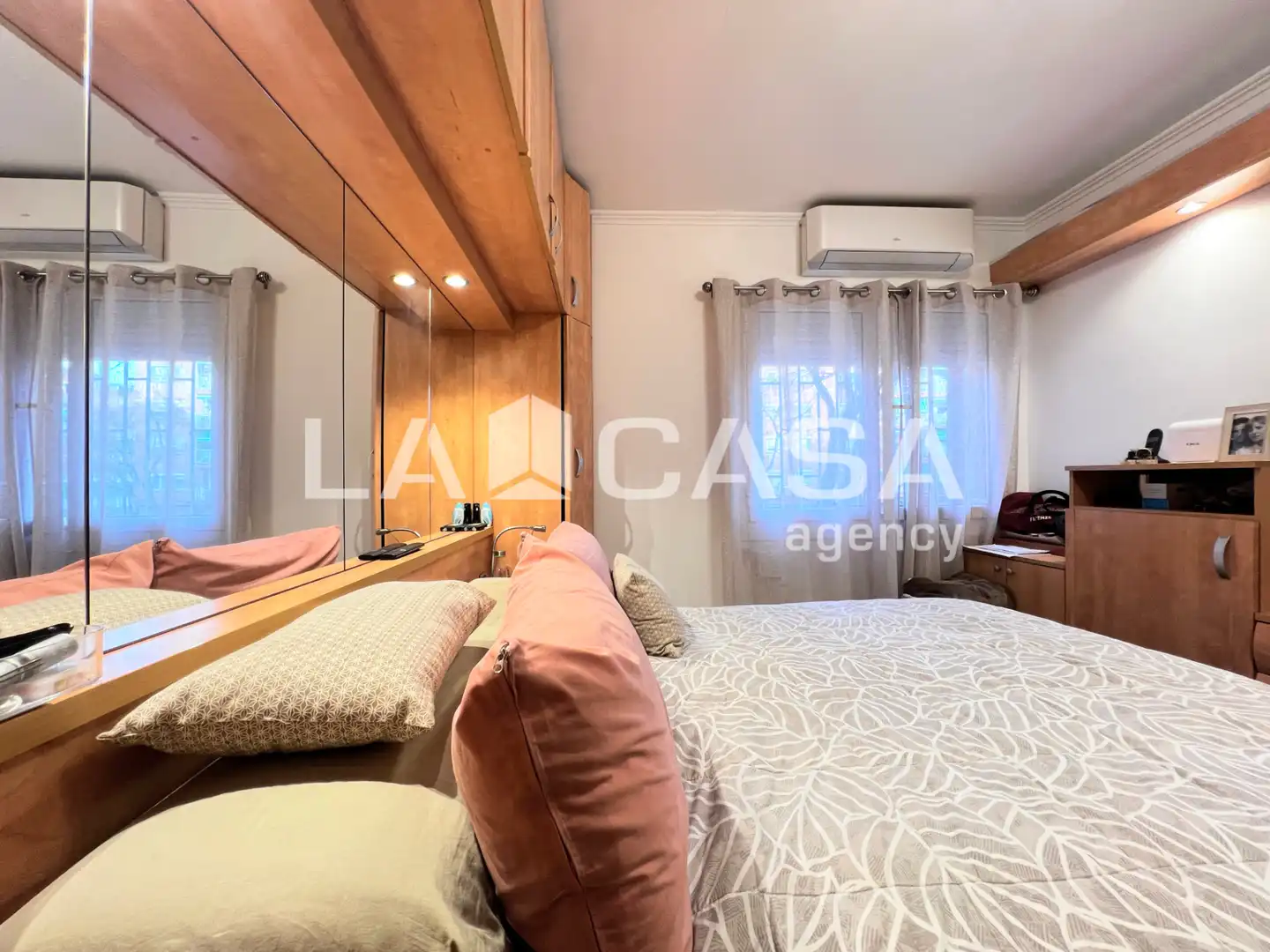 Bedroom of Flat for sale in Badalona  with Balcony
