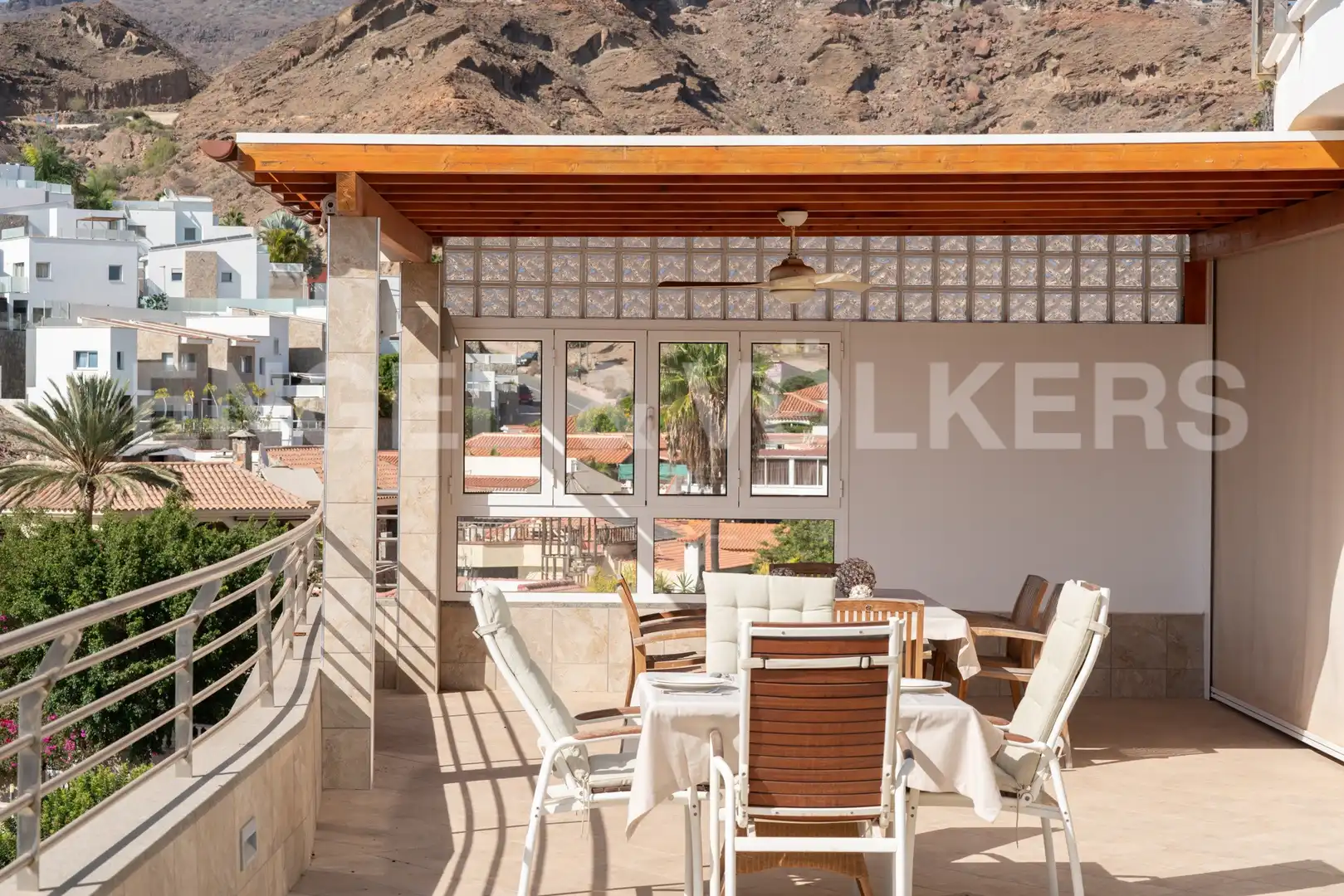 Terraza de Piso en venta en Mogán con Calefacción, Terraza y Trastero