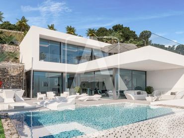 Villa con piscina in vendita a Maryvilla