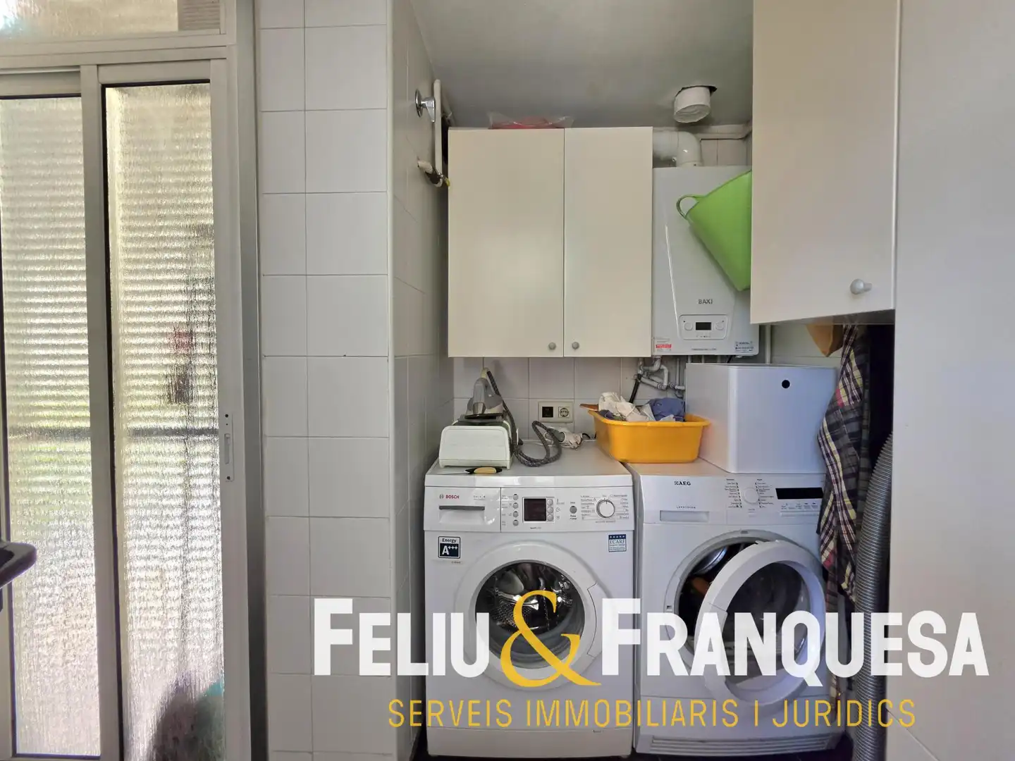 Terrassa de Pis en venda en Sant Cugat del Vallès amb Calefacció, Terrassa i Traster