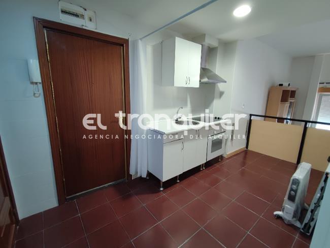 Photo 1 of Flat to rent in Calle Jardín de la Duquesa, Casco histórico de Vicálvaro, Madrid