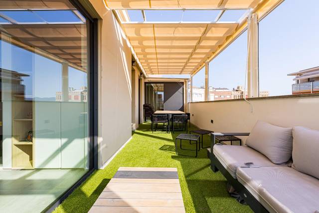 Ático en Venta en Avenida Francisco Jiménez Ruiz en Juan Carlos I