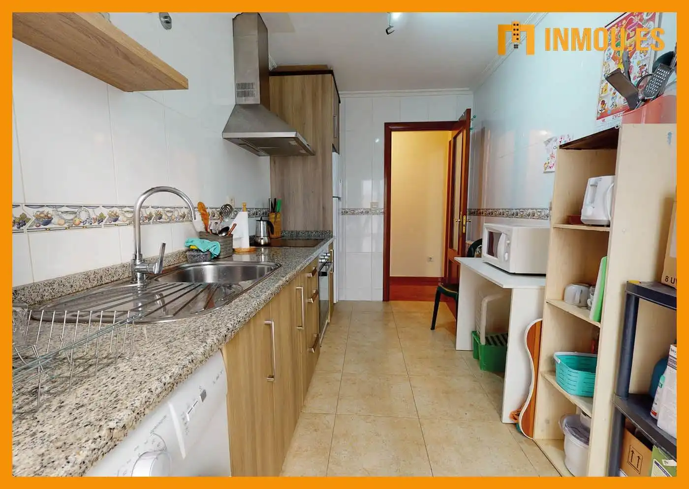 Kitchen of Flat for sale in Celanova  with Heating, Parquet flooring and Terrace