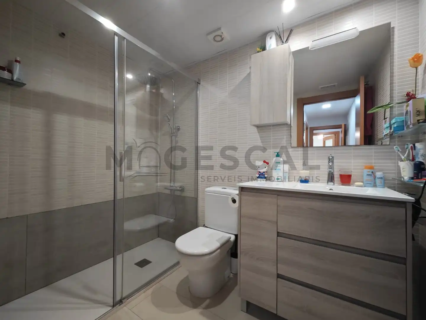 Bathroom of Flat for sale in Montcada i Reixac  with Air Conditioner, Heating and Furnished