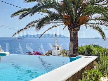 Casa en venda a Marina Botafoc - Platja de Talamanca