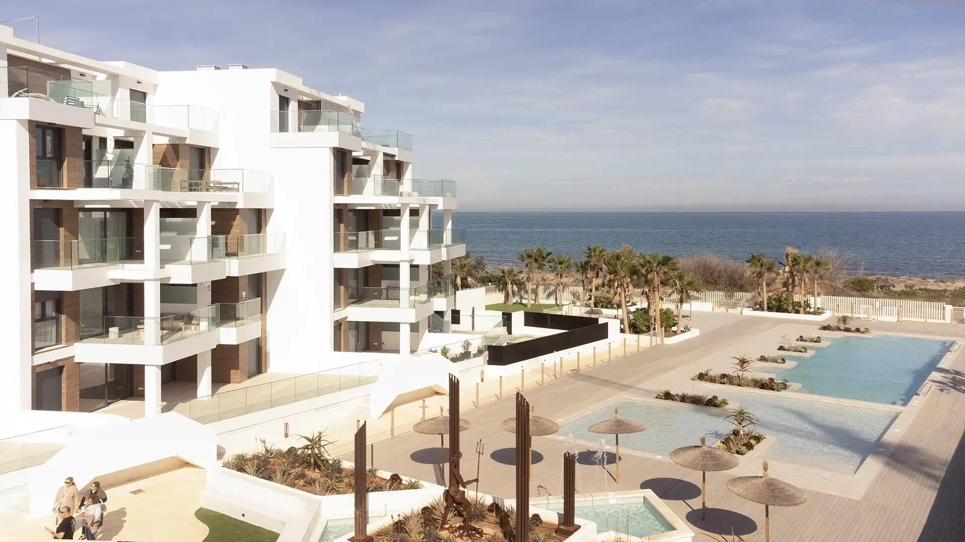 Apartment with pool for sale in Las Marinas / Les Marines