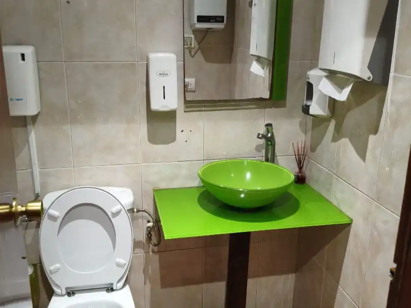 Baño de Local en venta en Negreira con Aire acondicionado, Calefacción y Terraza