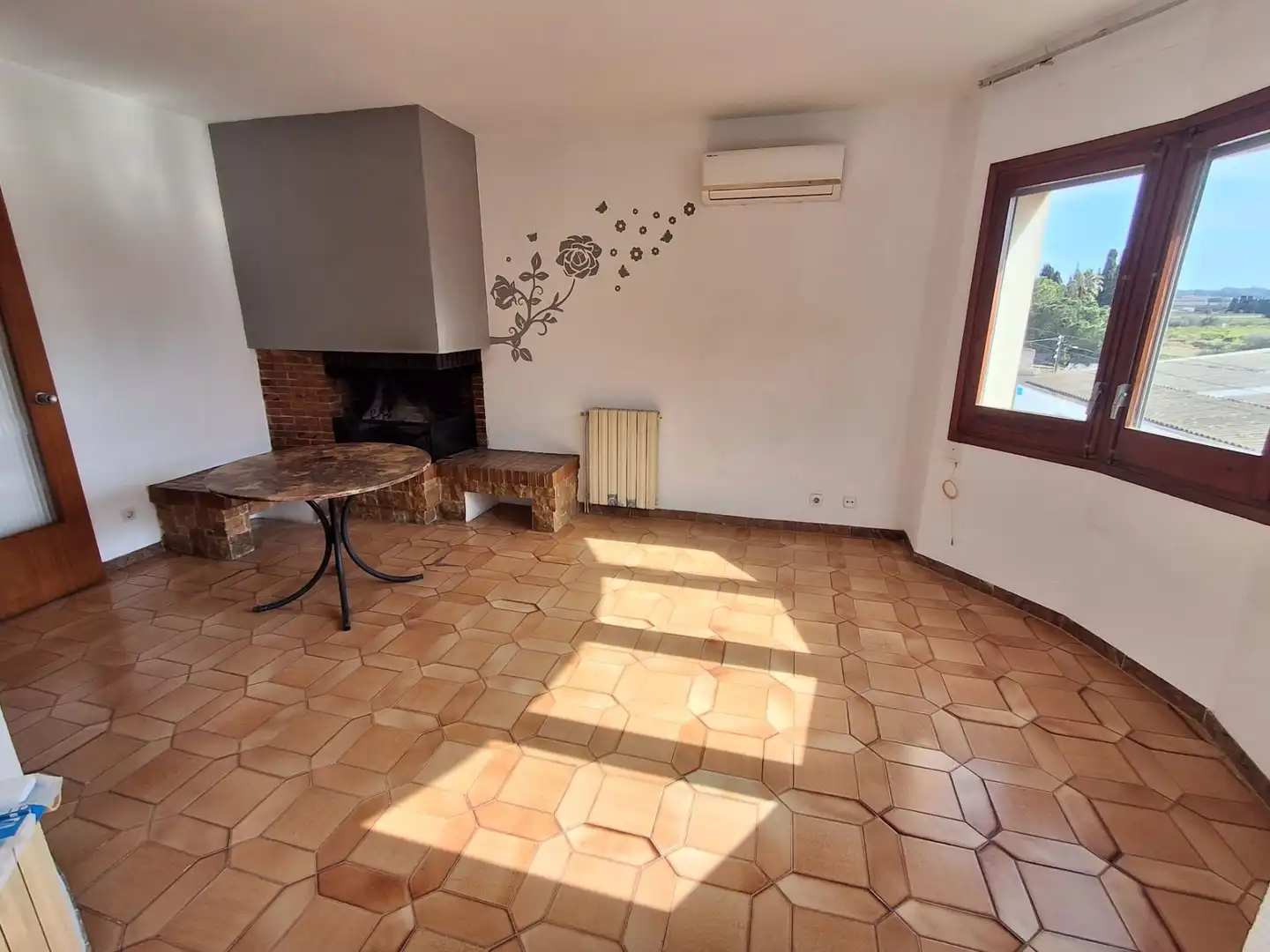 Sala d'estar de Casa adosada en venda en Tortosa amb Aire condicionat i Calefacció
