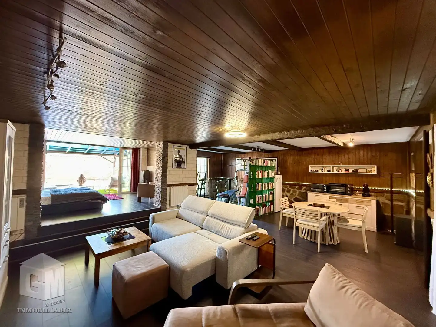 Living room of Detached homes for sale in Arroyomolinos (Madrid)  with Air Conditioner, Heating and Private garden