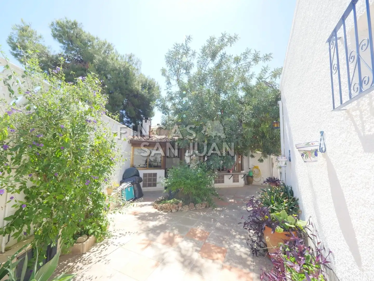 Jardí de Casa o xalet en venda en Sant Joan d'Alacant amb Terrassa, Traster i Piscina