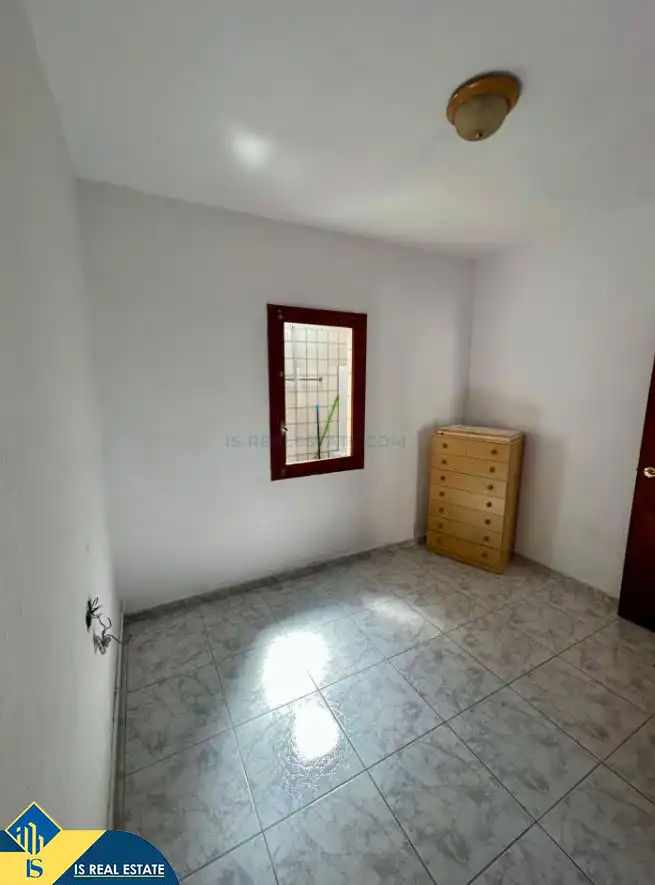 Habitación de Casa adosada en venta en Torrevieja con Calefacción, Jardín privado y Terraza