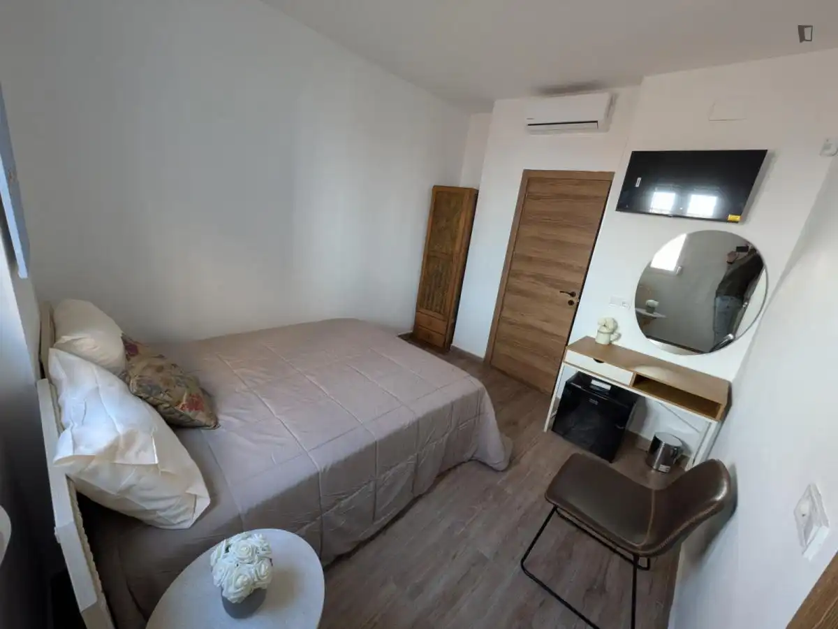 Habitación de Casa o chalet para compartir en Málaga con Aire acondicionado, Amueblado y Lavadora