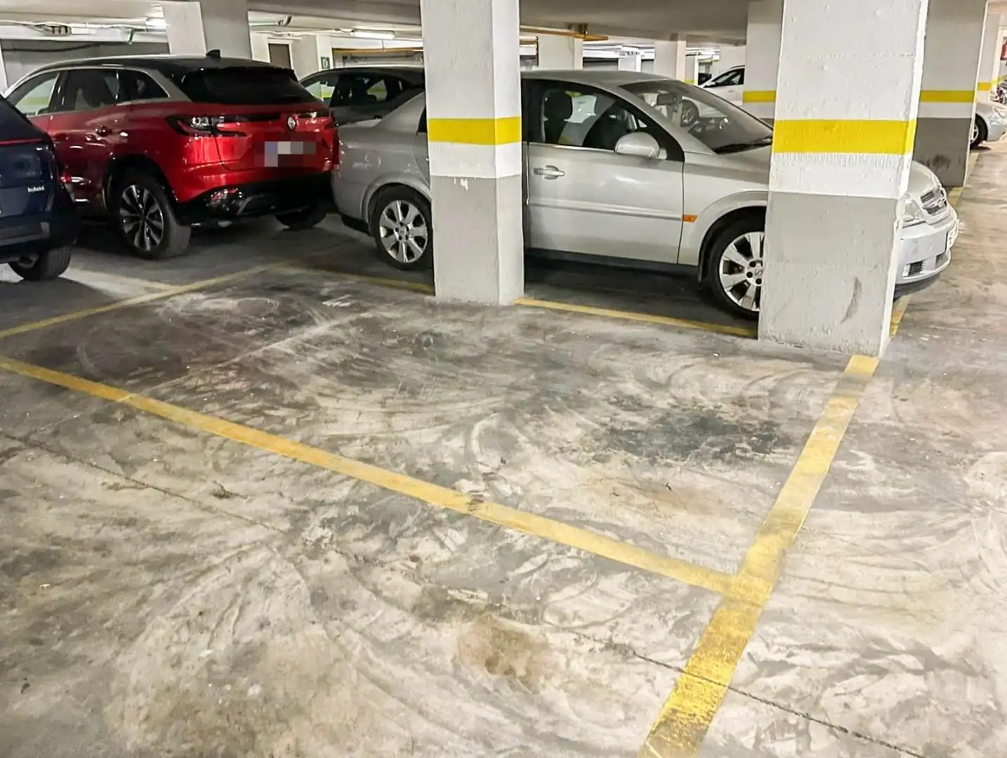 Parkplatz von Garage zum Verkauf in Valencia
