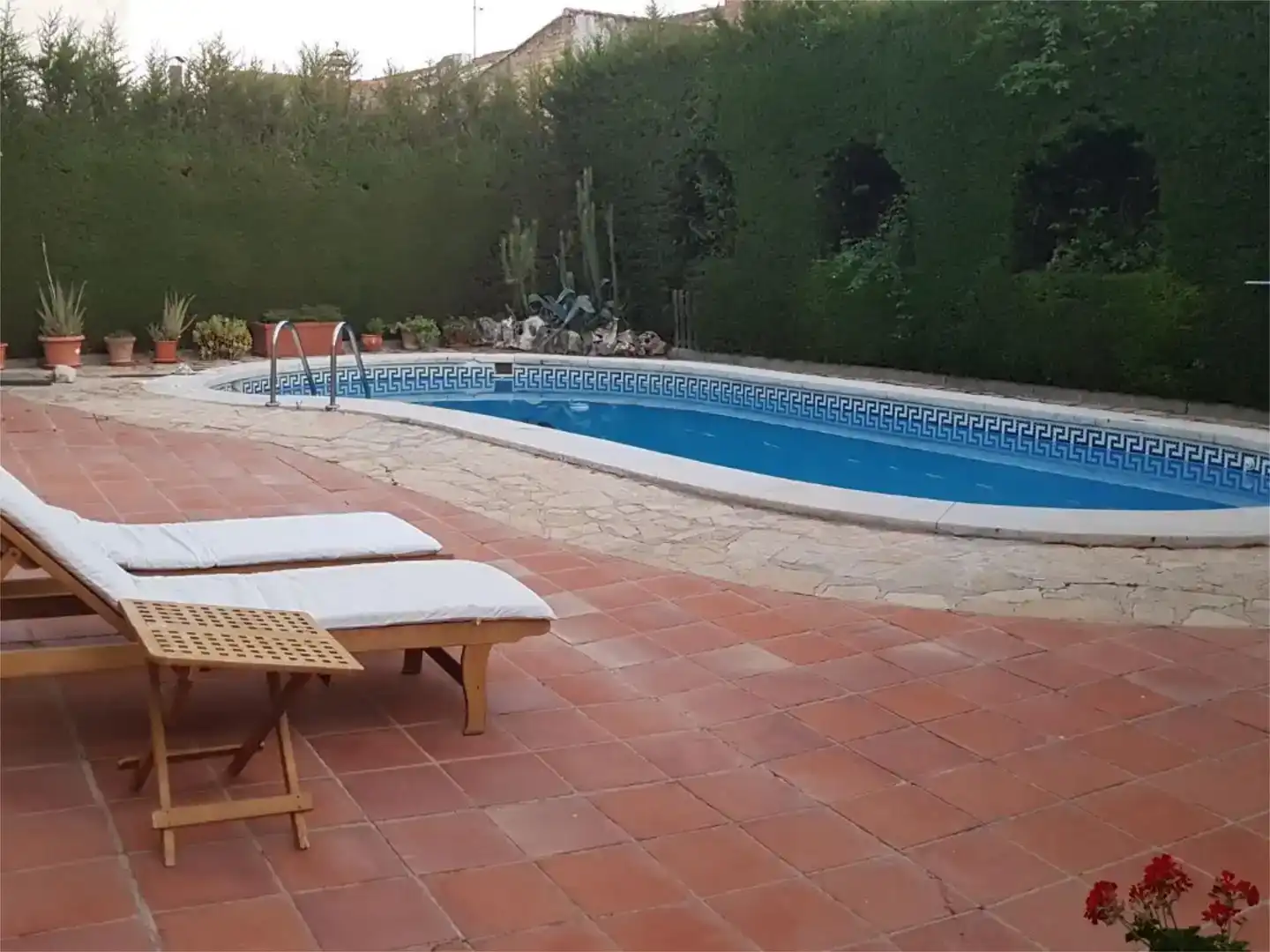 Piscina de Casa o xalet en venda en Loja amb Jardí privat, Piscina i Moblat